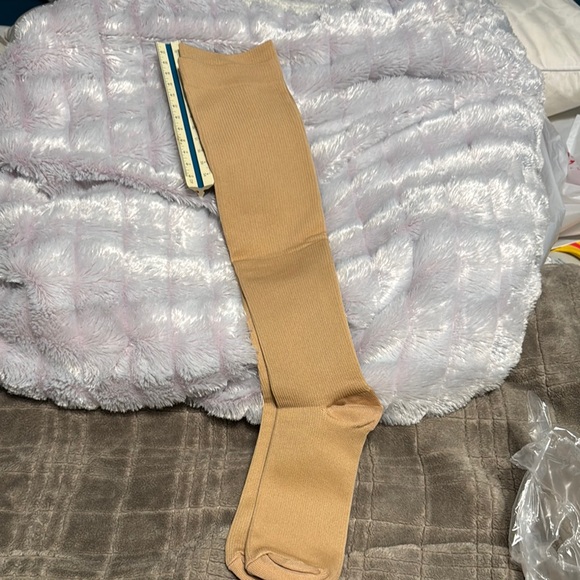 Tan Ribbed Knit Compression Sock - Picture 4 of 4